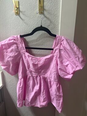 Old Navy Pink Puff Sleeve Peplum Top